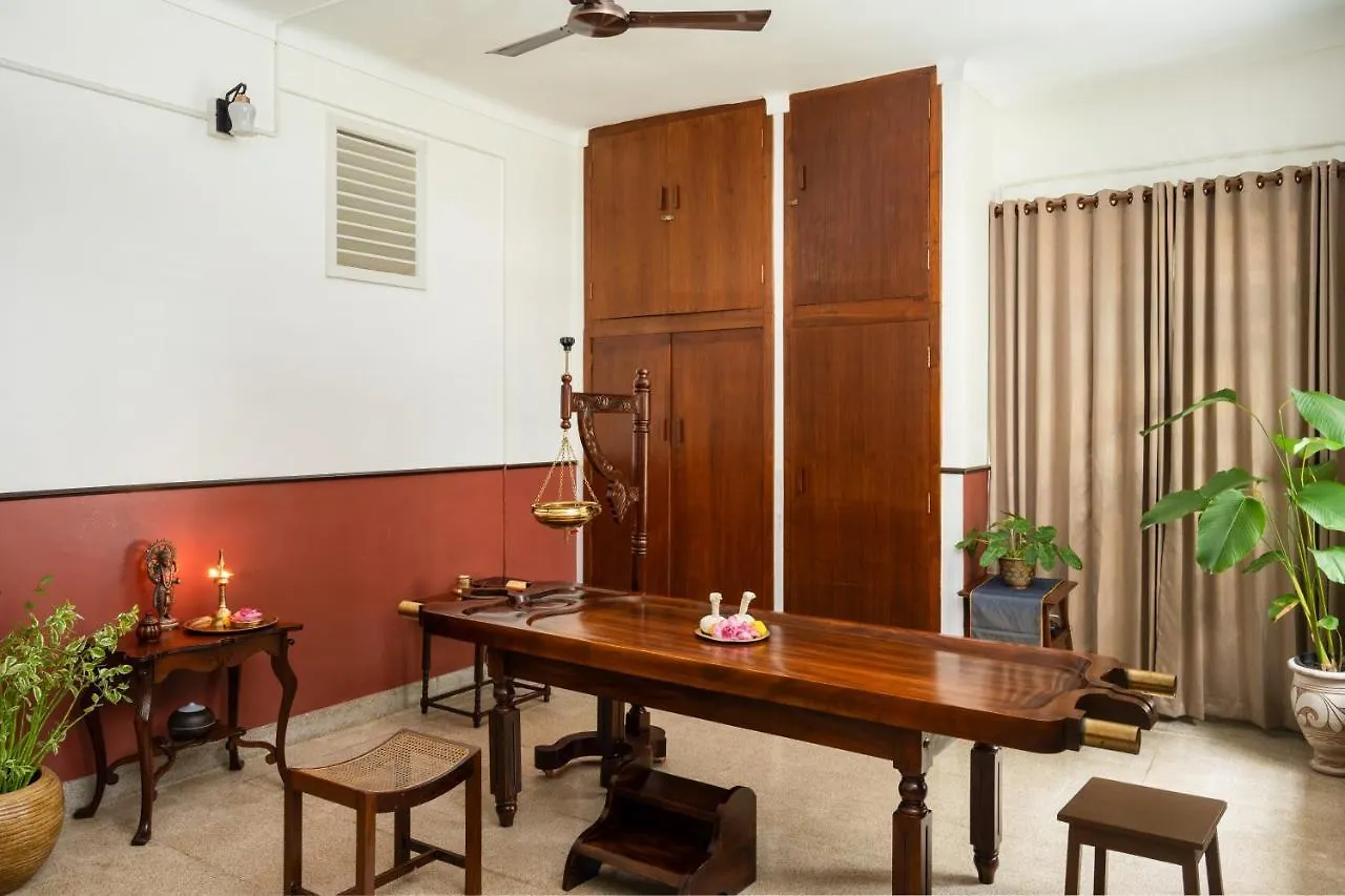 Hotel The Sacred Lotus Ayurveda Wellness Retreat Kochi 4*,